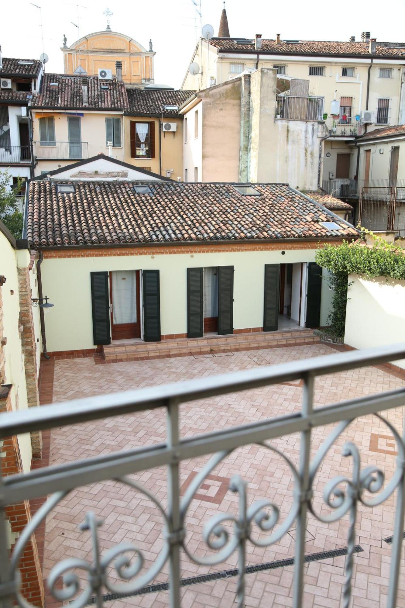 Abbazia Bed & Breakfast Mantova Exterior photo