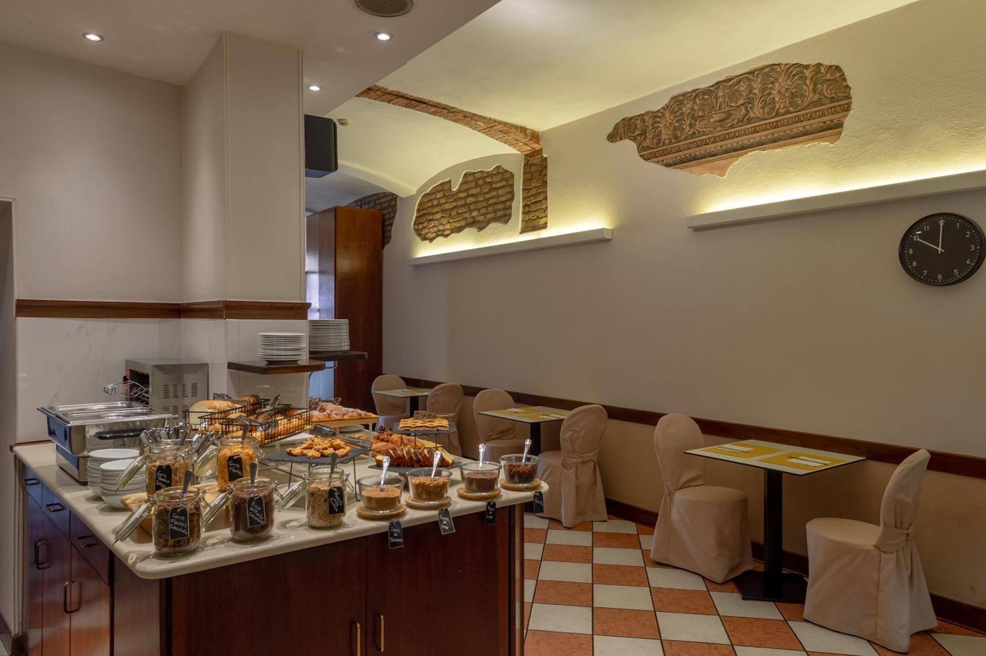 Abbazia Bed & Breakfast Mantova Exterior photo