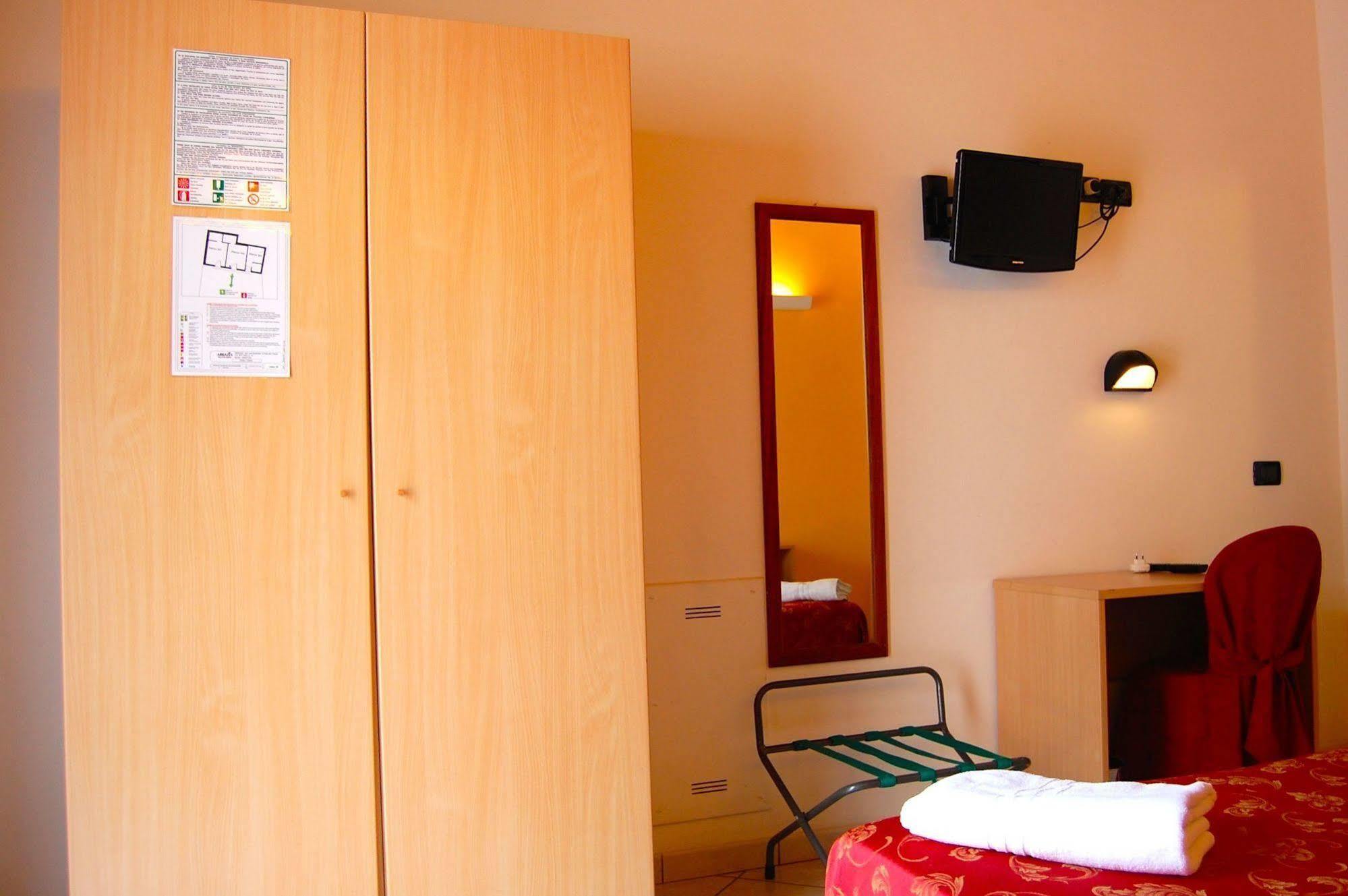 Abbazia Bed & Breakfast Mantova Exterior photo